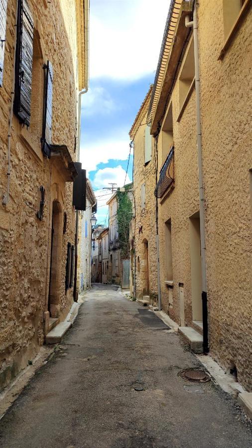 Proche D'Uzes La Terrasse Du Soleil Levant Collias Exterior foto